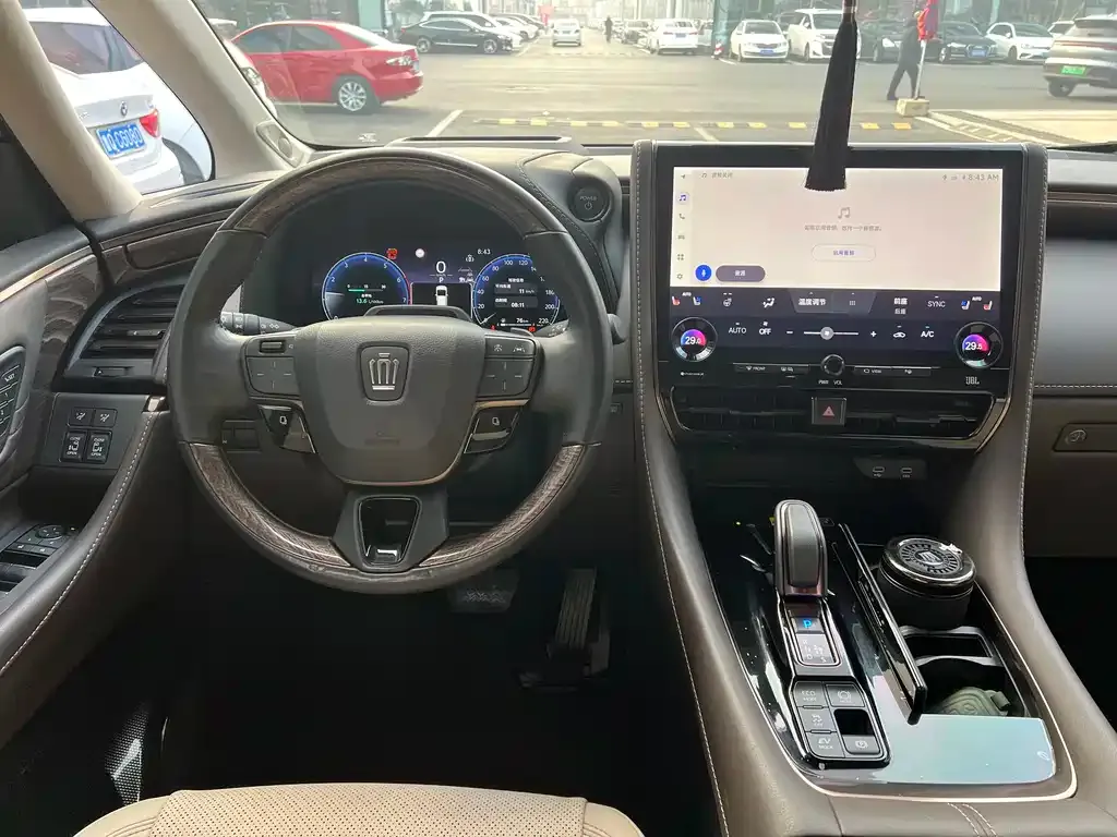 Toyota Vellfire 2024 из CN, фото 9