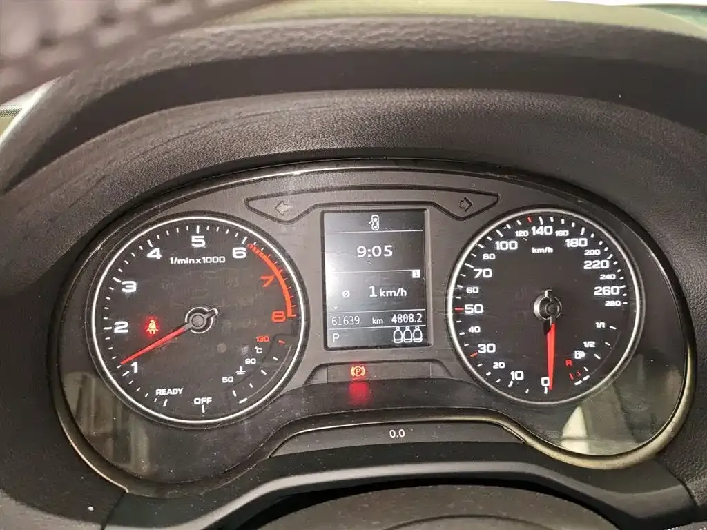 Audi Q2L 2021 из CN, фото 4
