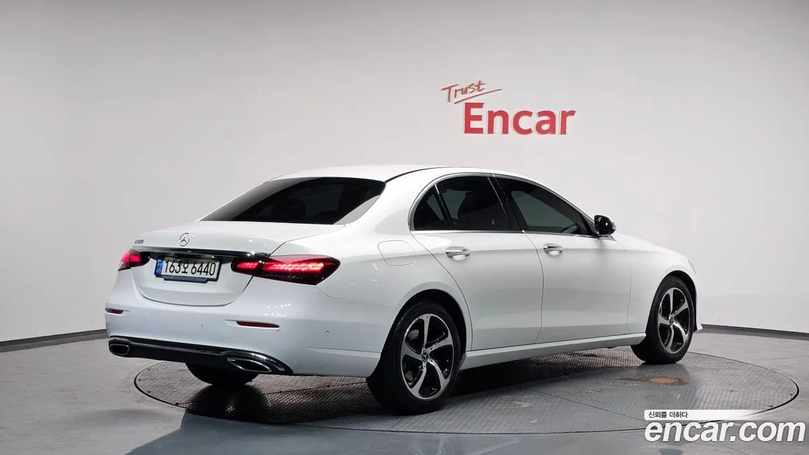 Mercedes-Benz E-Class 2021 из KR, фото 4