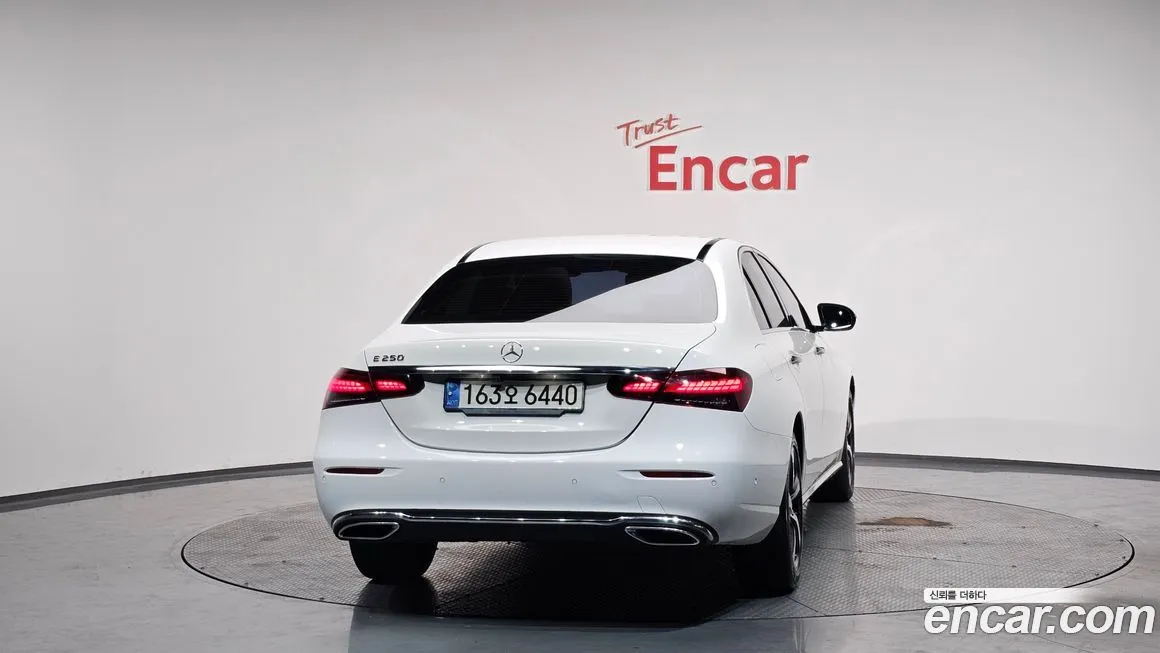 Mercedes-Benz E-Class 2021 из KR, фото 5