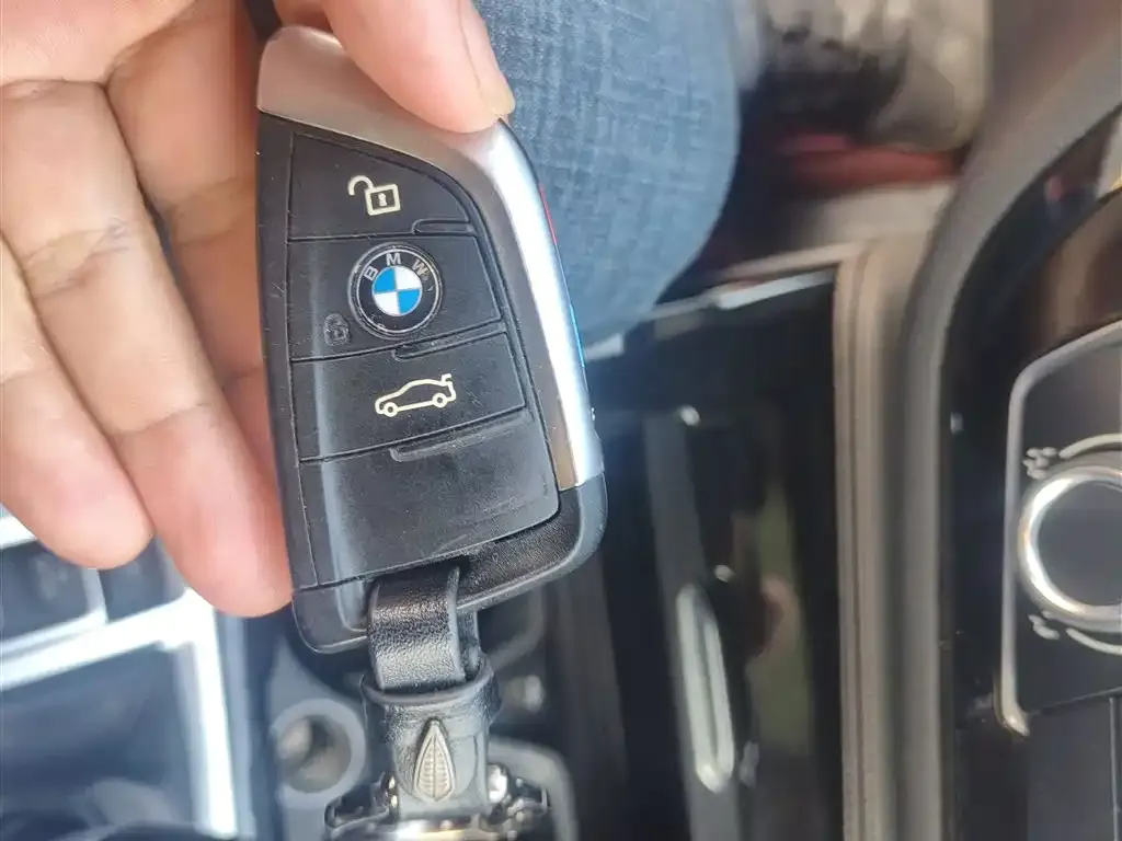 BMW 1 Series 2021 из CN, фото 9