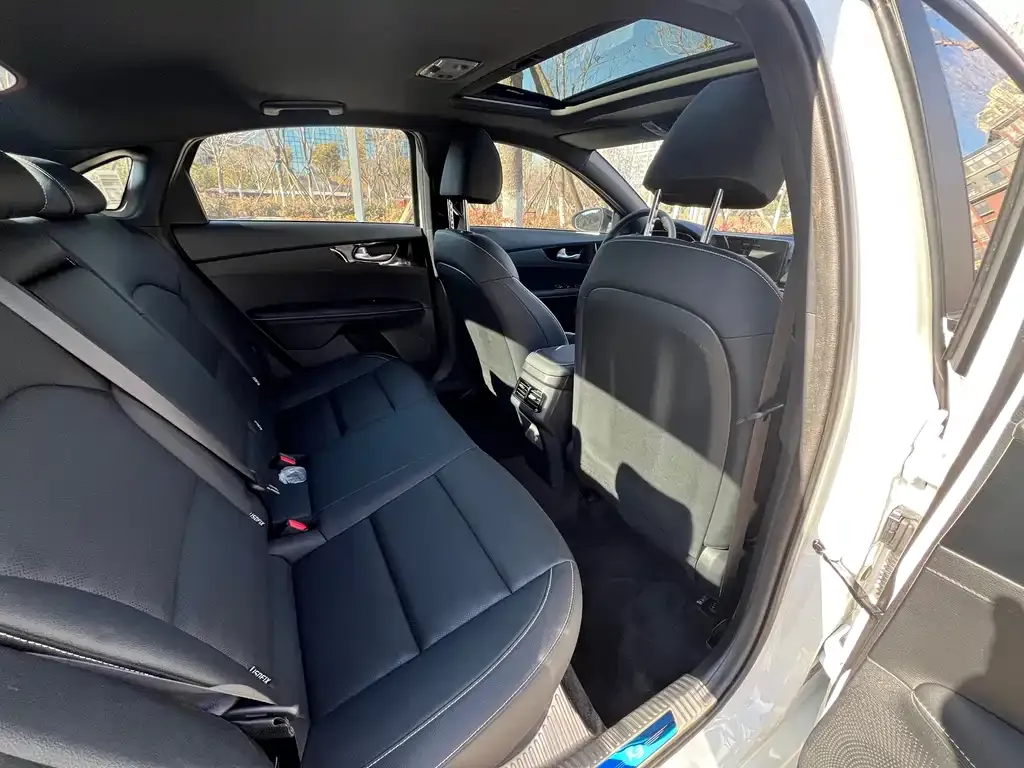 Kia K3 2023 из CN, фото 2