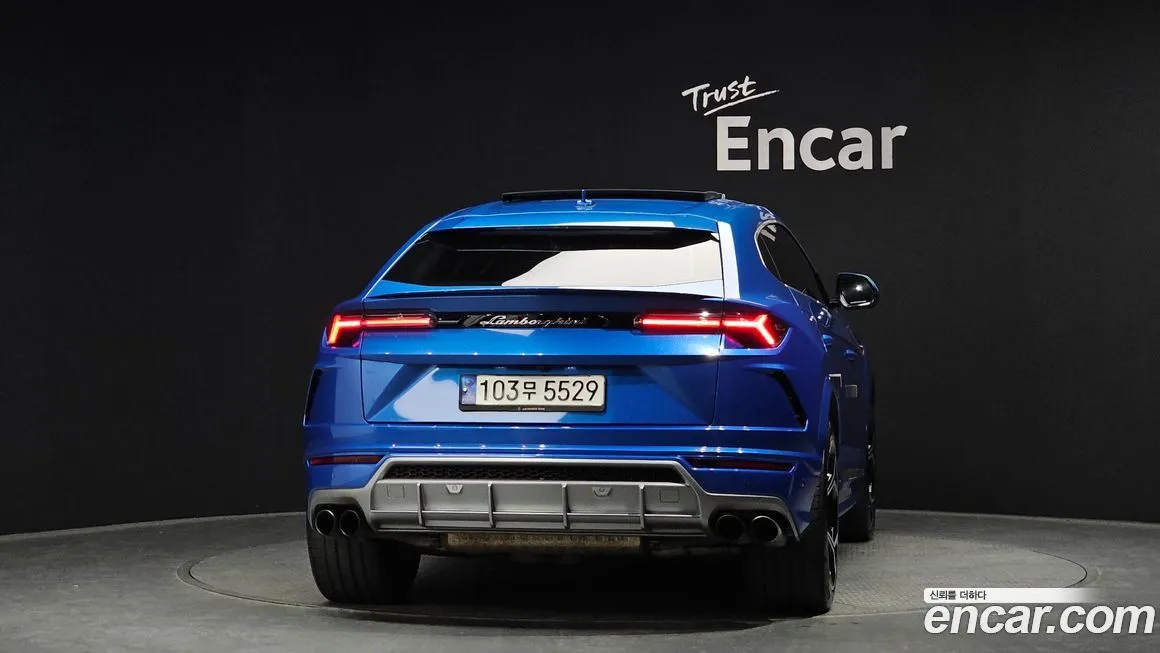 Lamborghini Urus 2021 из KR, фото 4