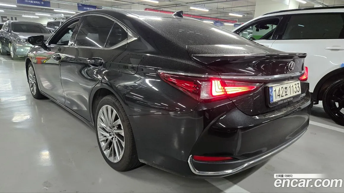 Lexus ES 2024 из KR, фото 8