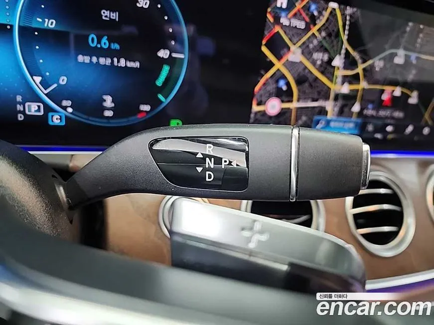 Mercedes-Benz E-Class 2021 из KR, фото 3