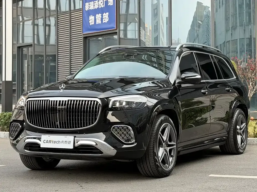 Mercedes-Benz GLS 2023 из CN, фото 1