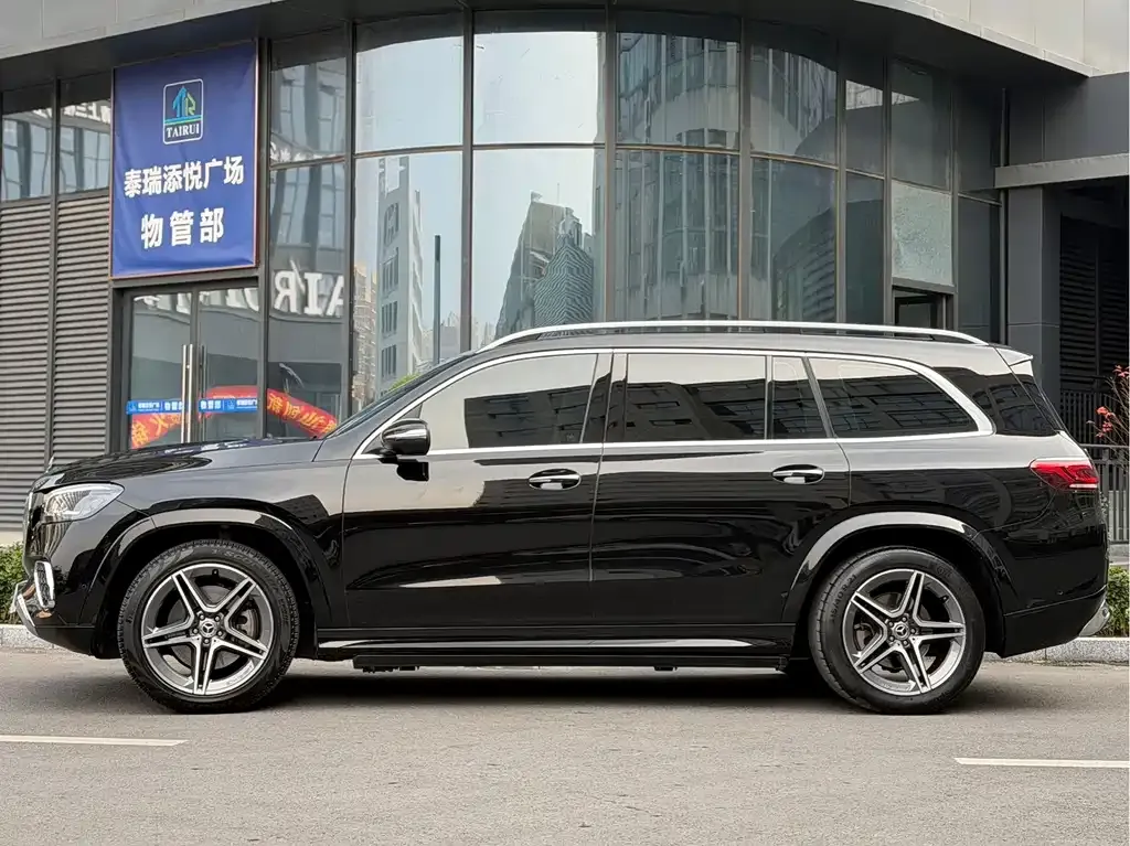 Mercedes-Benz GLS 2023 из CN, фото 8
