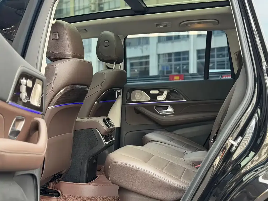 Mercedes-Benz GLS 2023 из CN, фото 6