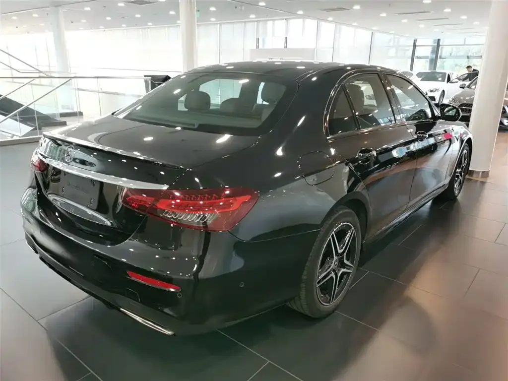 Mercedes-Benz E-Class (Import) 2023 из CN, фото 3