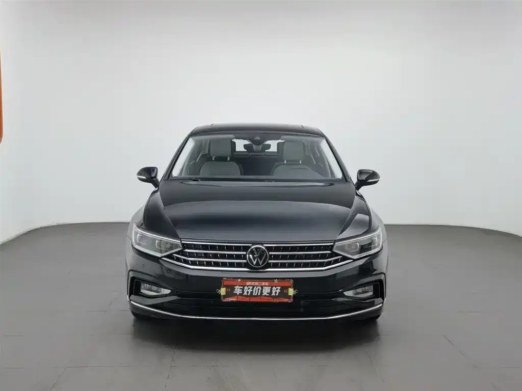 Volkswagen Magotan 2023 из CN, фото 3