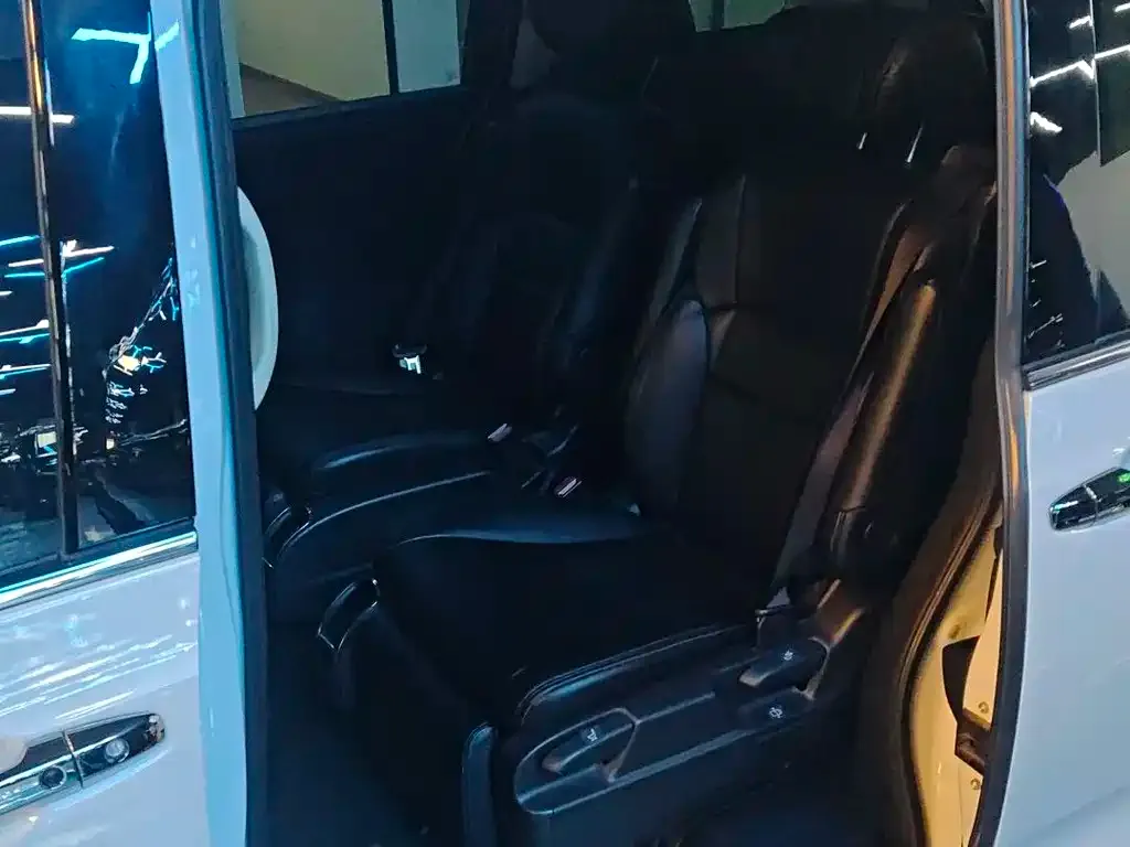 Honda Odyssey 2021 из CN, фото 3