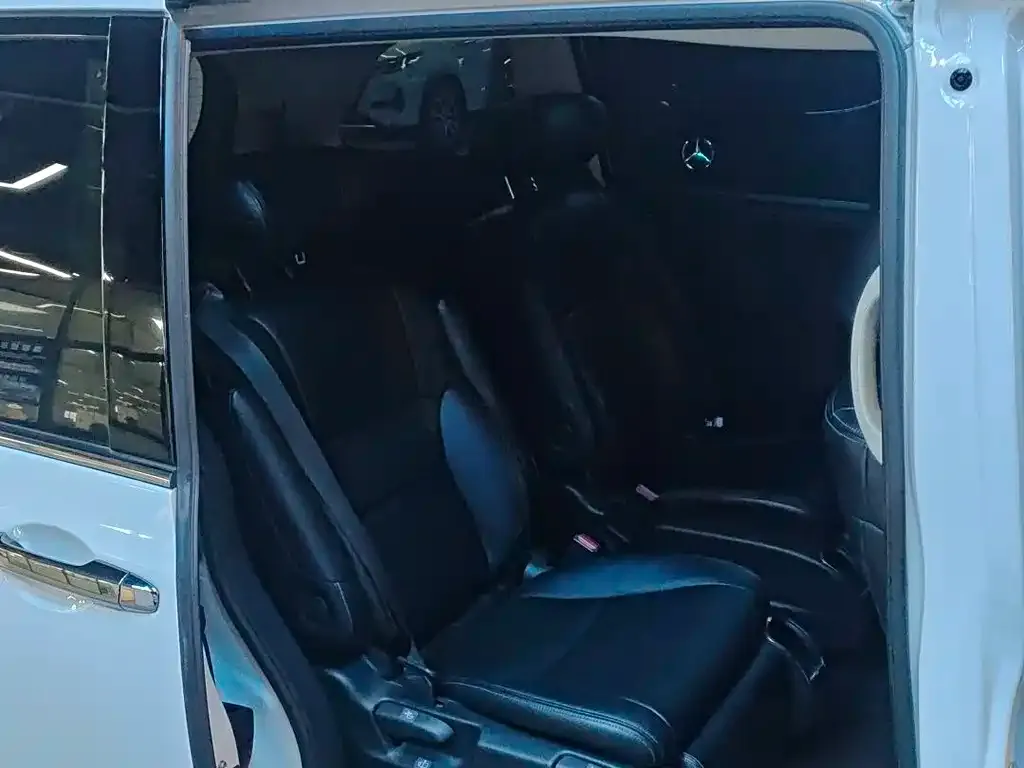 Honda Odyssey 2021 из CN, фото 2