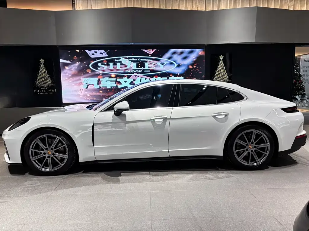Porsche Panamera 2024 из CN, фото 3