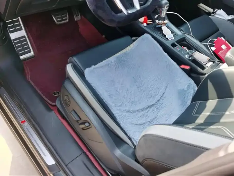Audi Q3 2024 из CN, фото 2