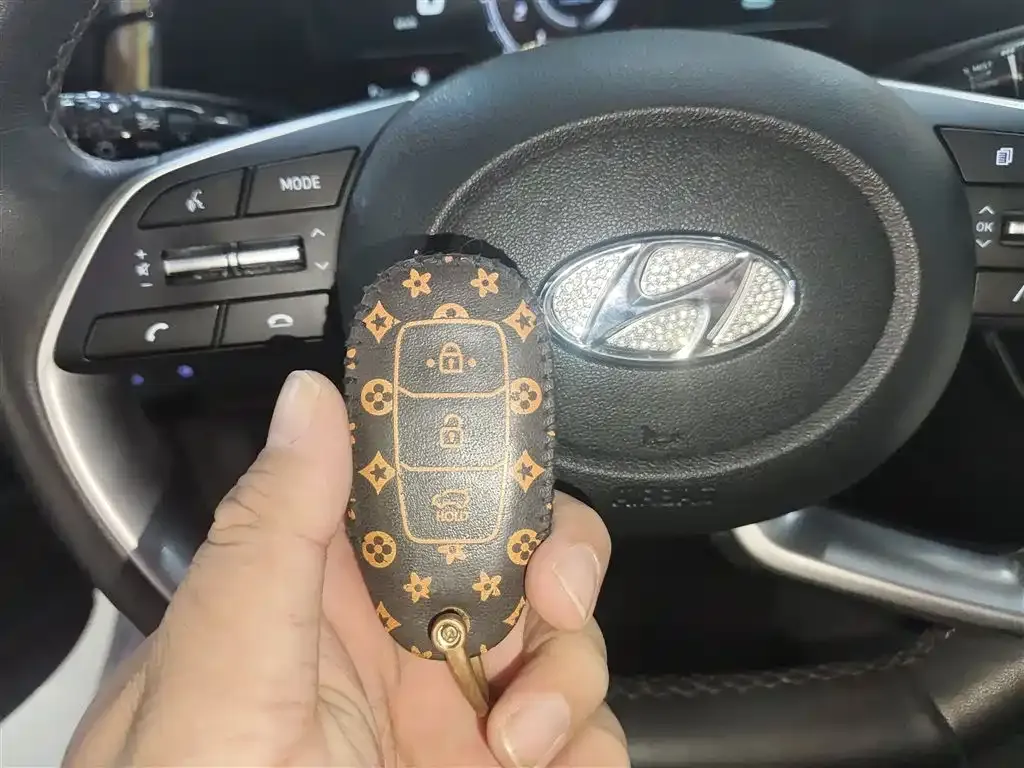 Hyundai Elantra 2022 из CN, фото 8