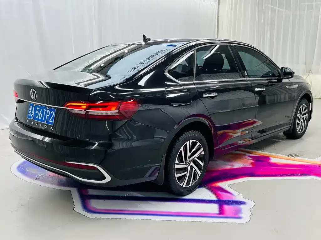 Volkswagen Lavida 2023 из CN, фото 3