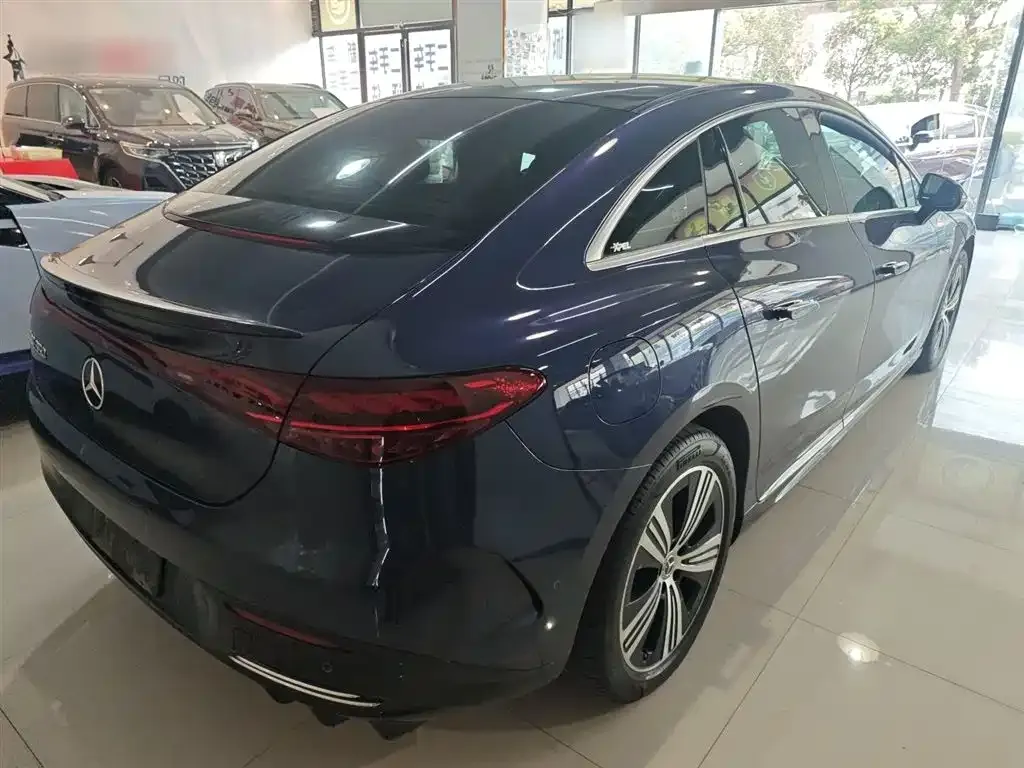 Mercedes-Benz EQE 2023 из CN, фото 3