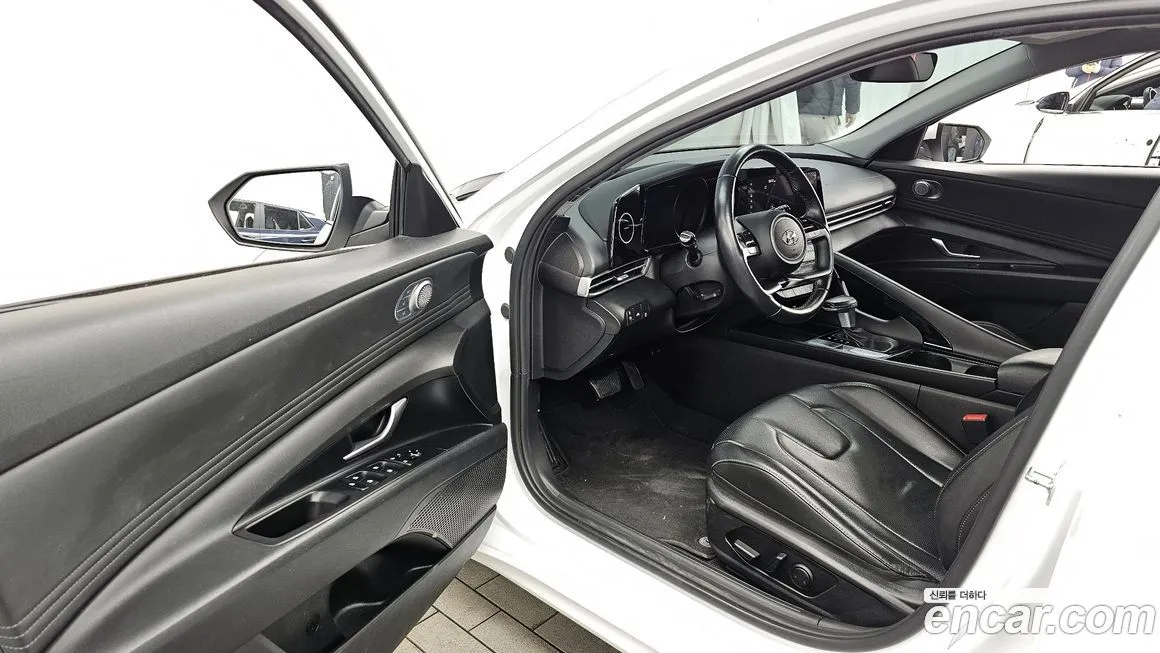 Hyundai AVANTE 2023 из KR, фото 6