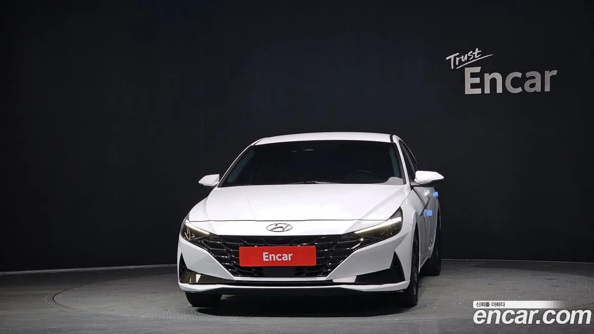 Hyundai AVANTE 2023 из KR, фото 3