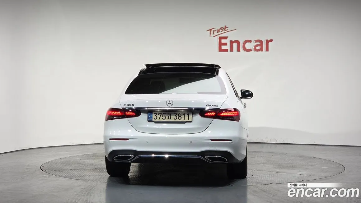 Mercedes-Benz E-Class 2021 из KR, фото 2