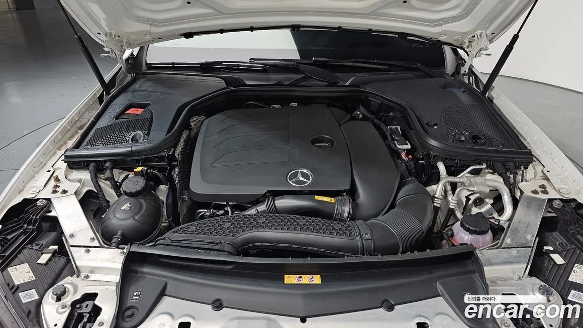 Mercedes-Benz E-Class 2021 из KR, фото 10