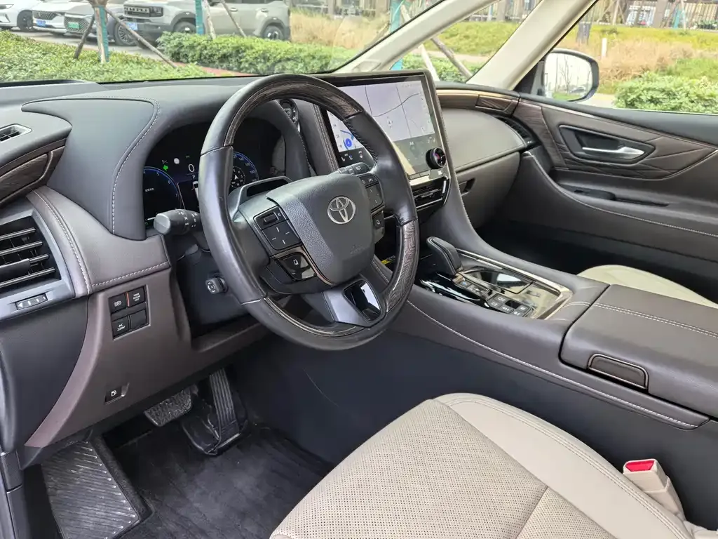 Toyota Alphard 2024 из CN, фото 7