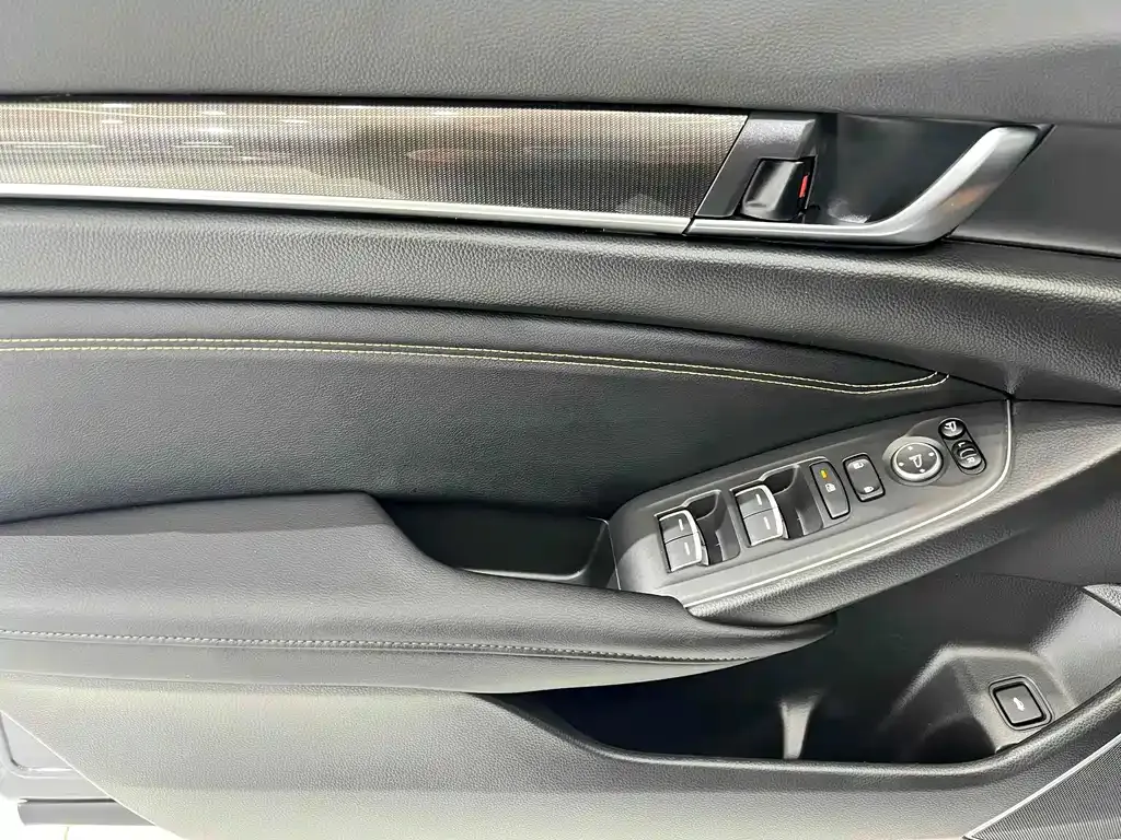 Honda Accord 2021 из CN, фото 9