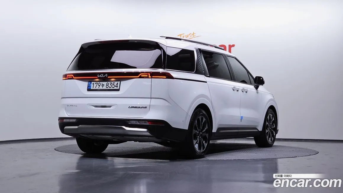 Kia Carnival 2023 из KR, фото 2