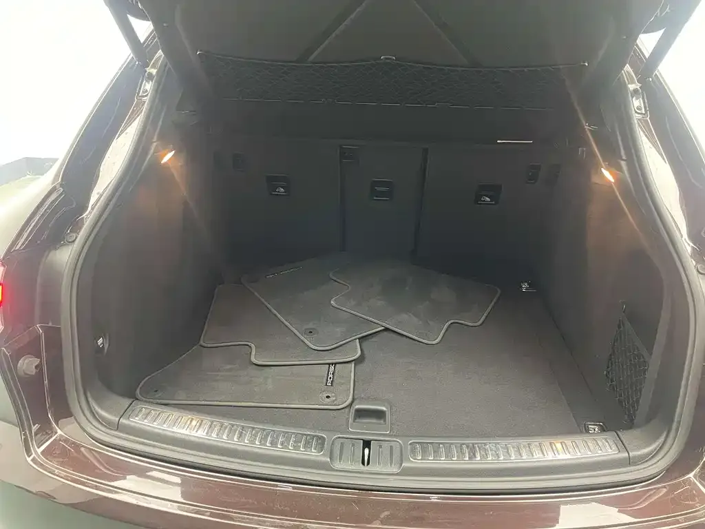 Porsche Macan 2021 из CN, фото 6