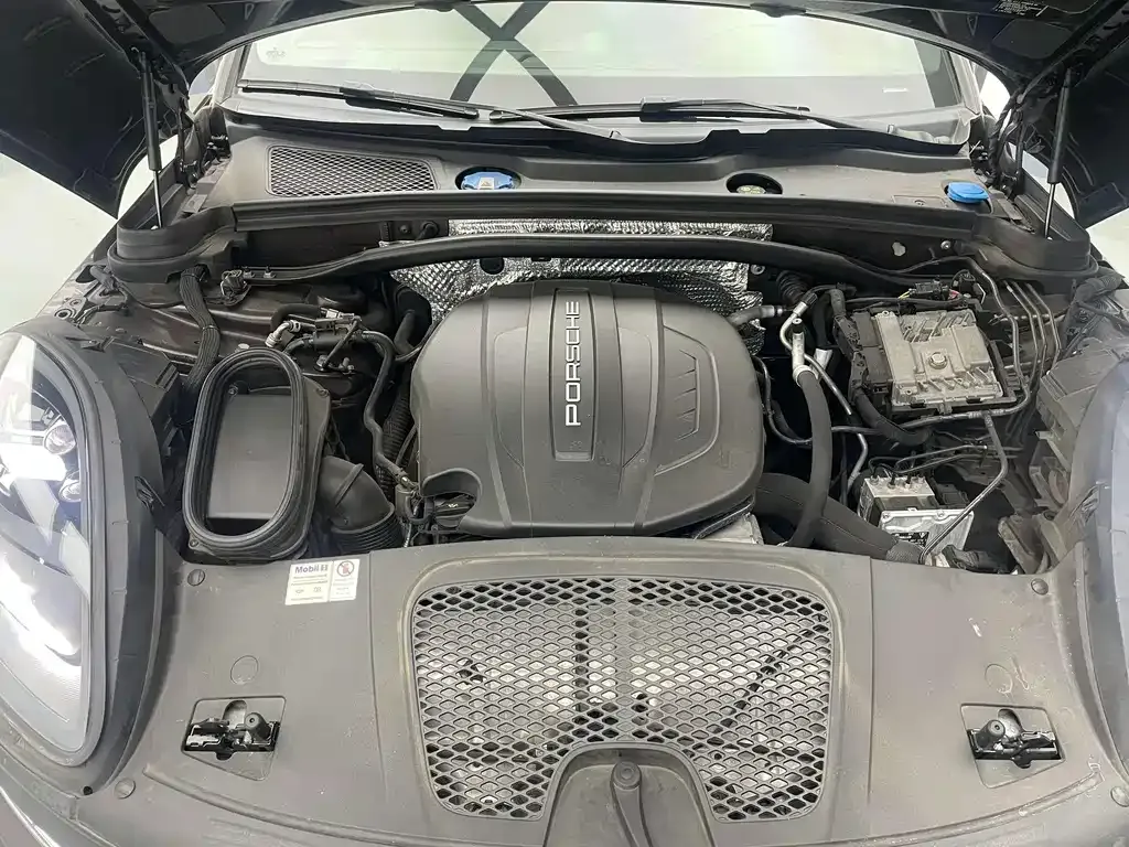 Porsche Macan 2021 из CN, фото 8