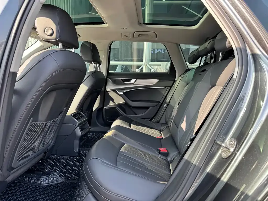 Audi A6 (Import) 2022 из CN, фото 4