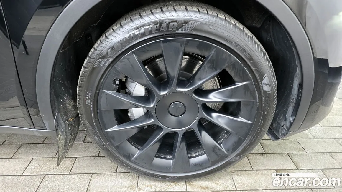 Tesla Model Y 2023 из KR, фото 6