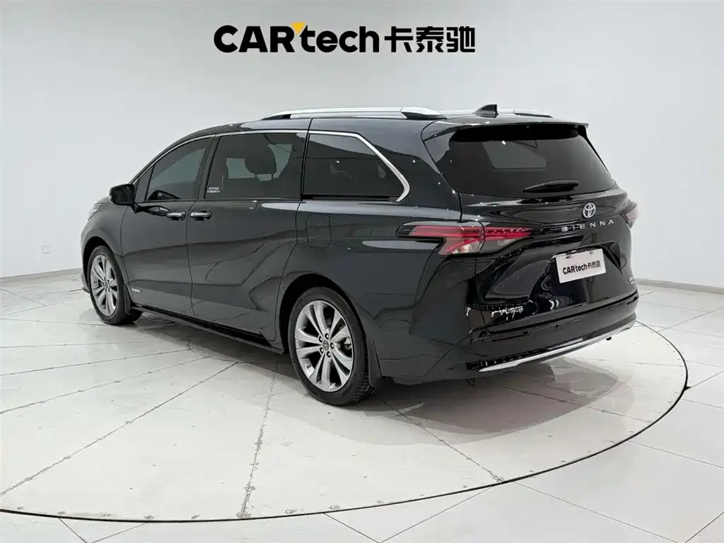 Toyota Sienna 2023 из CN, фото 7