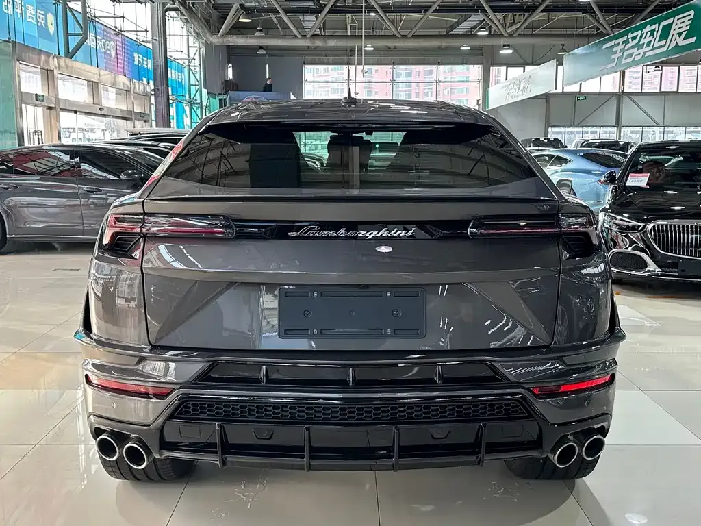 Lamborghini Urus 2023 из CN, фото 7