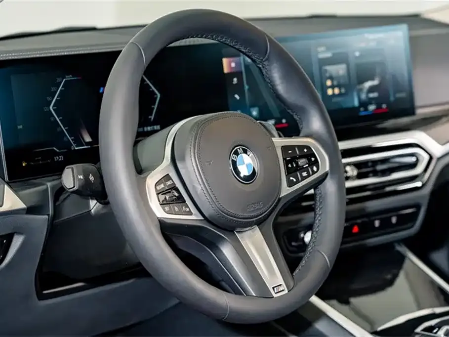 BMW 3 Series 2023 из CN, фото 8