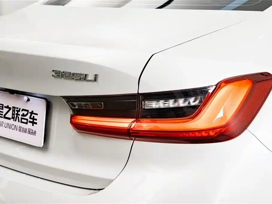 BMW 3 Series 2023 из CN, фото 6