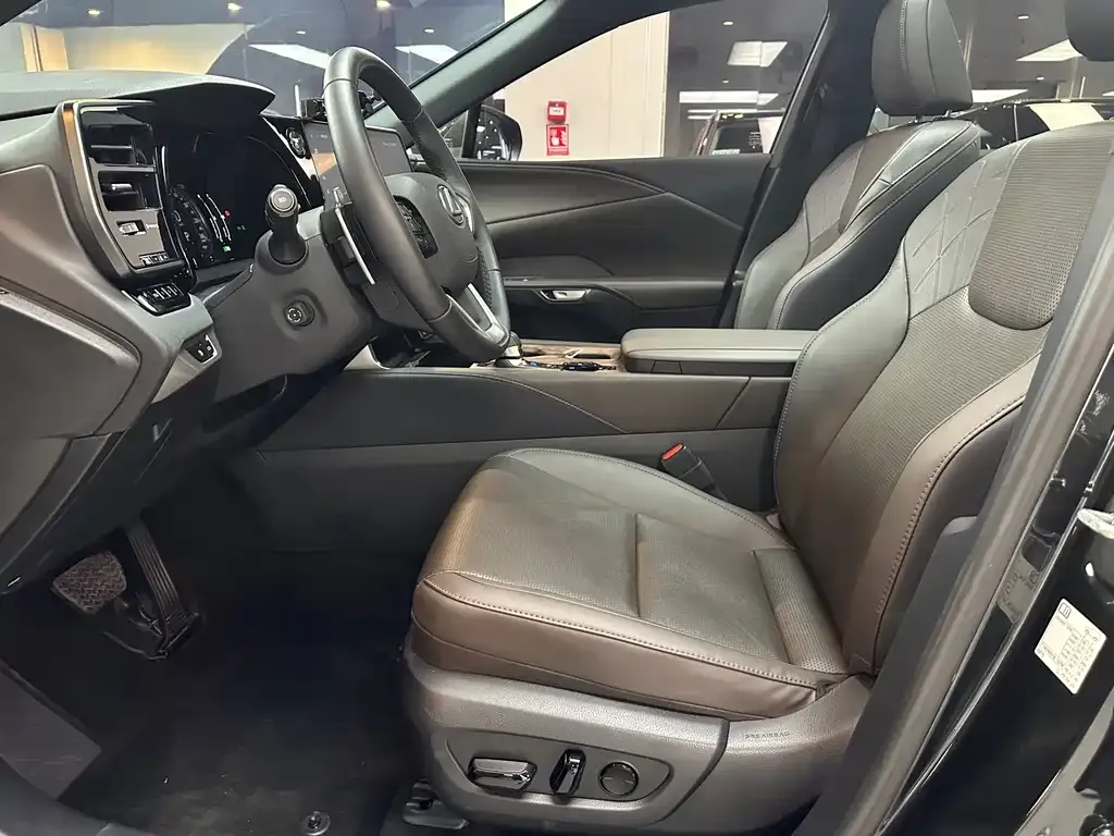 Lexus RX 2025 из CN, фото 8
