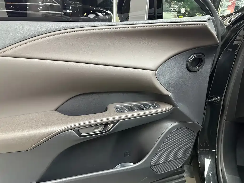 Lexus RX 2025 из CN, фото 4