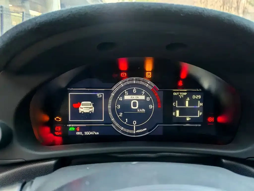Subaru BRZ 2022 из CN, фото 7