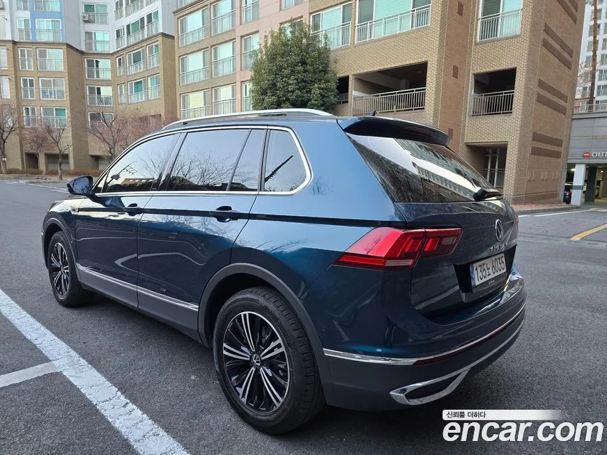 Volkswagen Tiguan 2021 из KR, фото 10