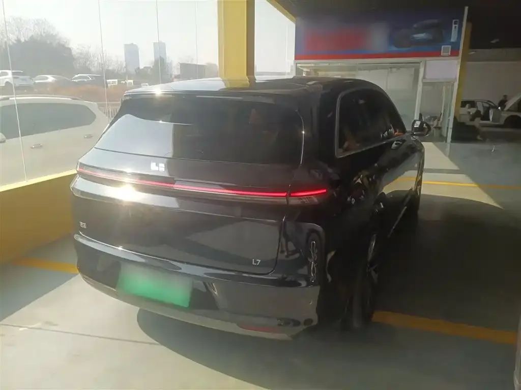 Li Auto L7 2023 из CN, фото 2
