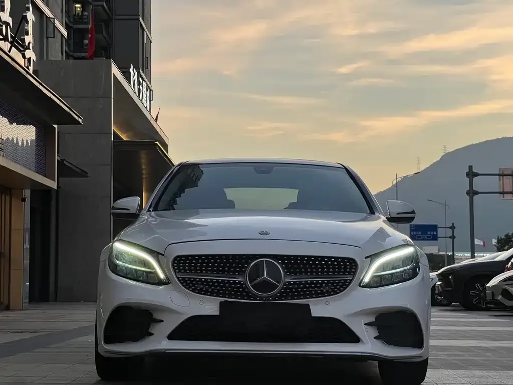 Mercedes-Benz C-Class 2021 из CN, фото 2
