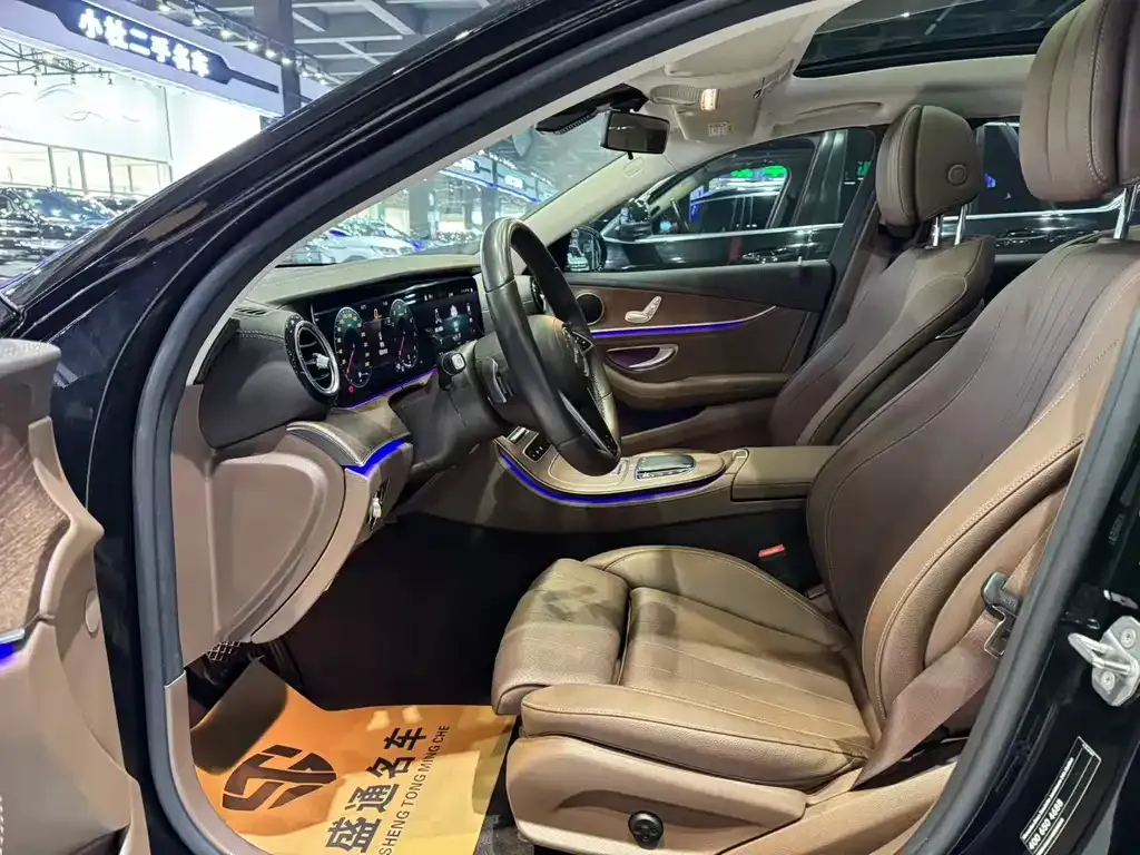 Mercedes-Benz E-Class 2023 из CN, фото 4