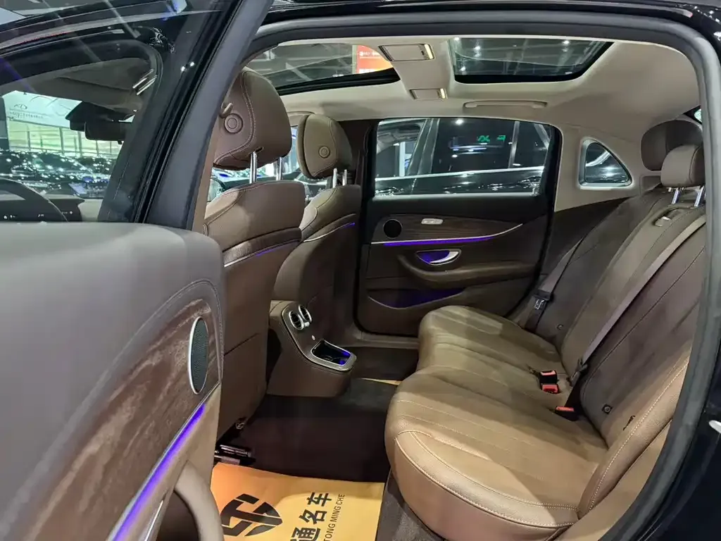 Mercedes-Benz E-Class 2023 из CN, фото 6