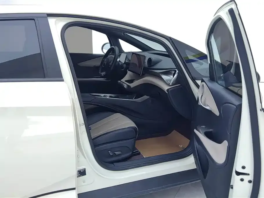 BYD Dolphin 2023 из CN, фото 2