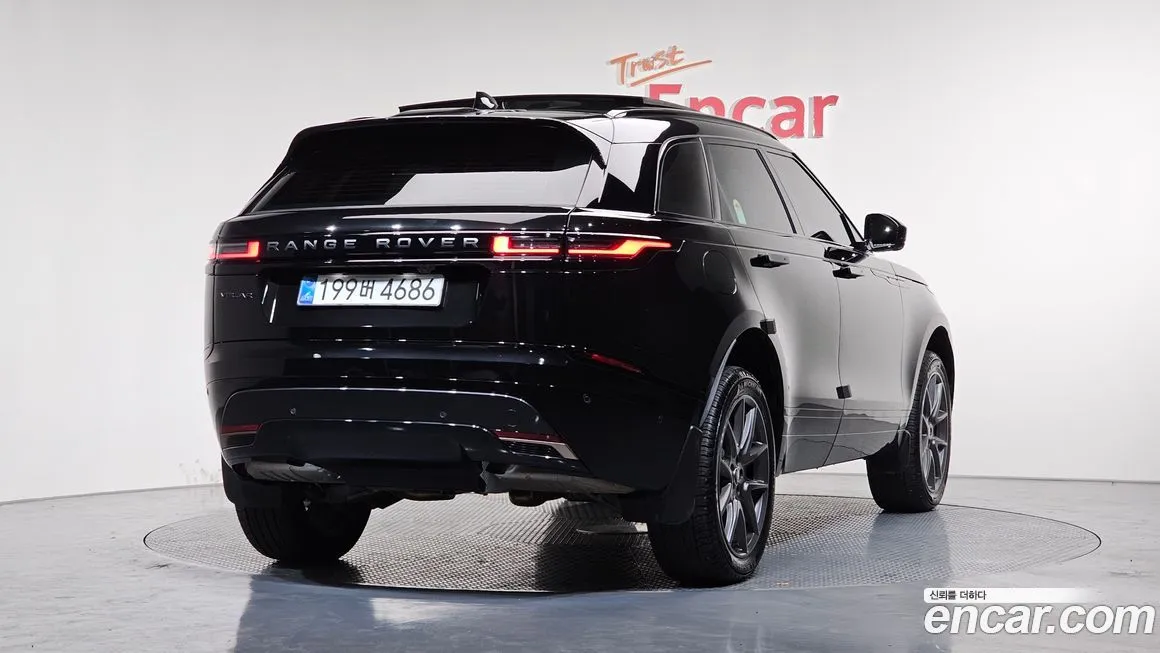 Land Rover Range Rover Velar — фото 4