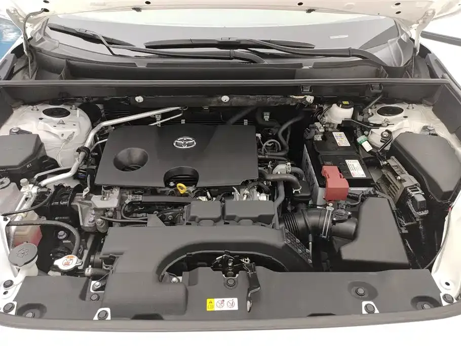 Toyota RAV4 2023 из CN, фото 8