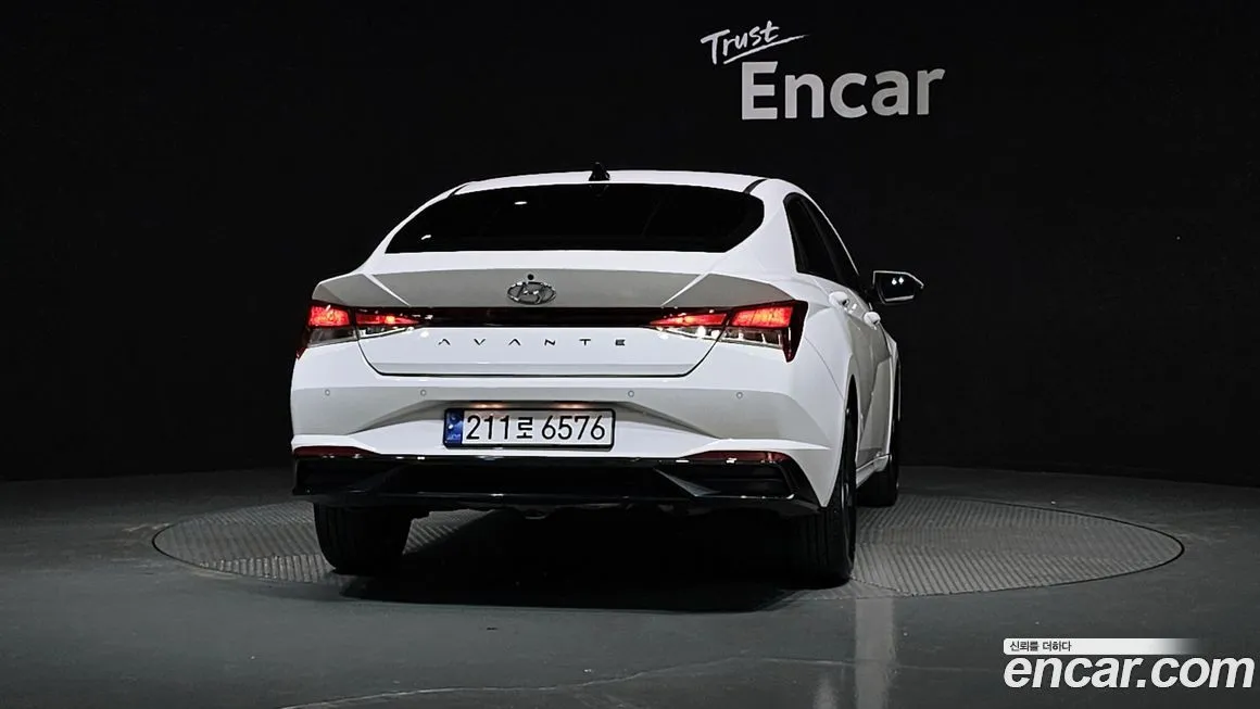 Hyundai AVANTE 2023 из KR, фото 4
