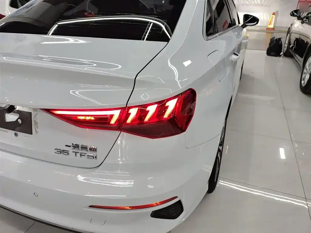 Audi A3 2021 из CN, фото 3
