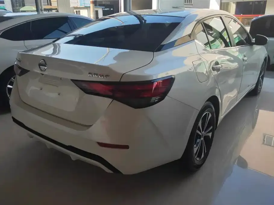 Nissan Sylphy 2023 из CN, фото 3